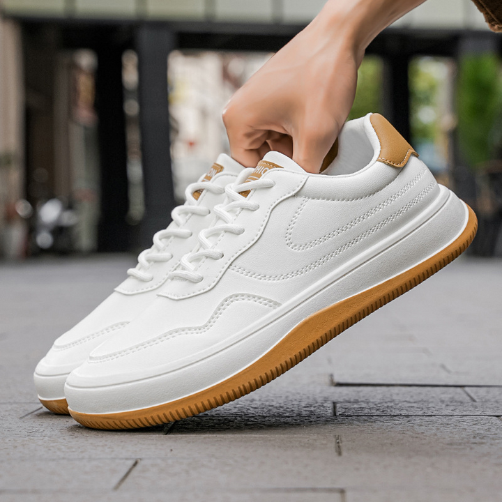 DUMONT LYON | BASKETS EN CUIR VÉRITABLE