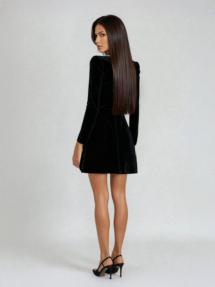 NOELLE | Robe Cristal l’éclat des fêtes dans un esprit parisien